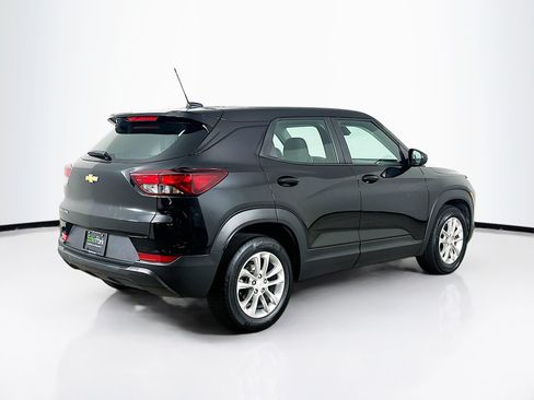 Used 2024 Chevrolet TrailBlazer LS FWD image 9