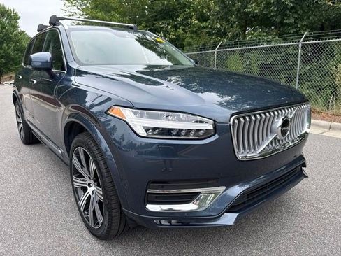 Used 2022 Volvo XC90 T6 Inscription w/ Advanced Package AWD/4WD image 11