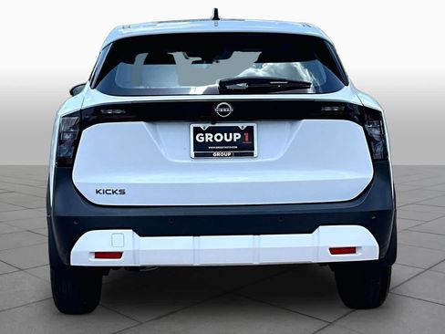 Certified 2026 Nissan Kicks S FWD image 5