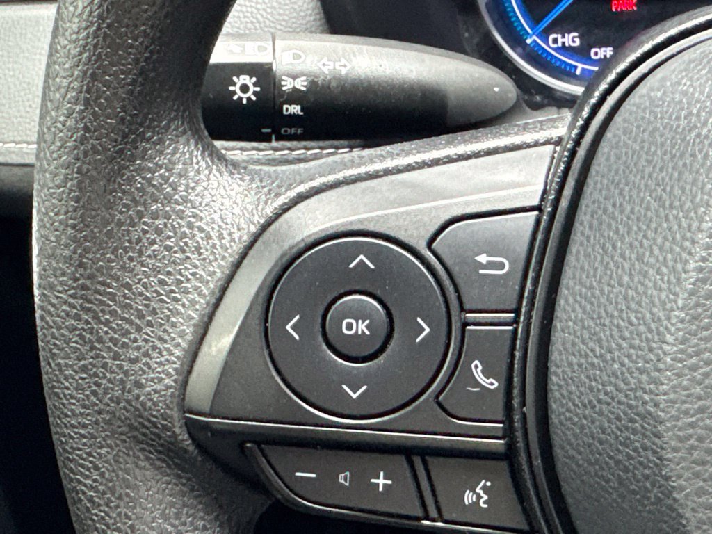 Used 2025 Toyota RAV4 LE AWD/4WD image 11