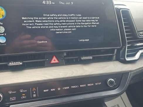 Used 2025 Kia Sportage X-Line AWD/4WD image 13