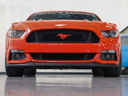 Used 2016 Ford Mustang GT Premium w/ GT Performance Package RWD image 26