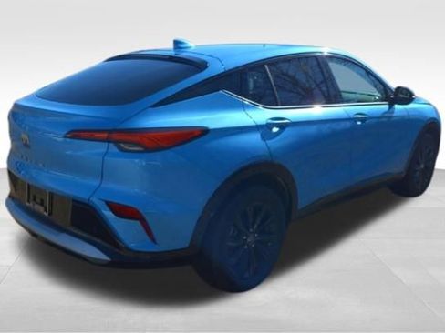 Used 2025 Buick Envista Sport Touring w/ Convenience II Package image 6