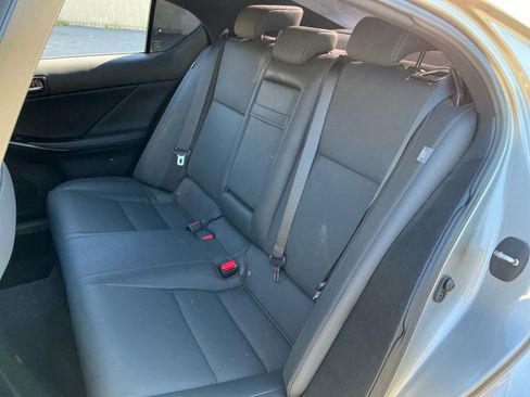 Used 2021 Lexus IS 300 w/ Comfort Package image 19