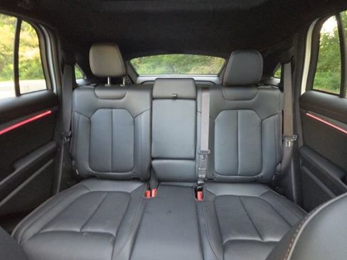 Used 2024 Jeep Wagoneer Launch Edition AWD/4WD image 21