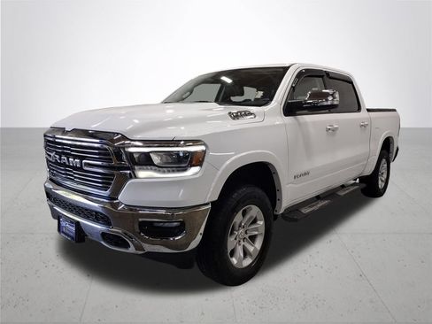 Used 2022 RAM 1500 Laramie AWD/4WD image 2
