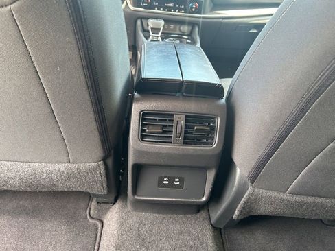Certified 2025 Nissan Rogue SV AWD/4WD image 23