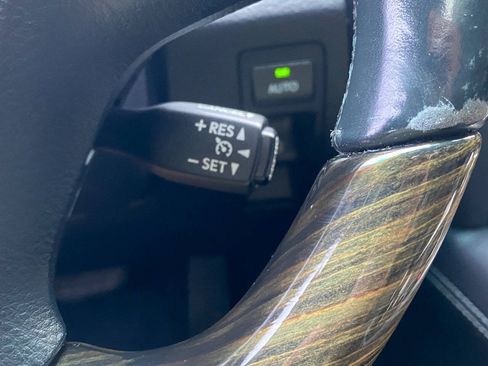 Used 2015 Lexus LS 460 w/ Comfort Package RWD image 27