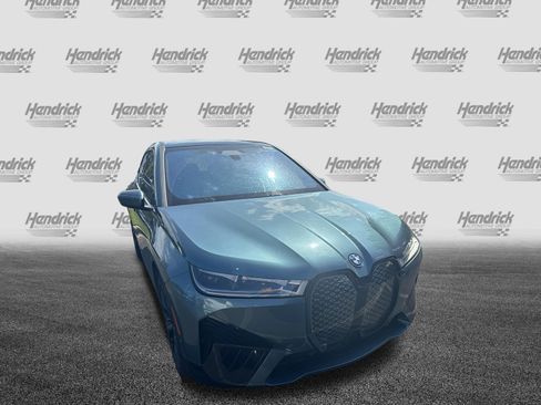 Used 2024 BMW iX xDrive50 w/ Premium Package AWD/4WD image 2