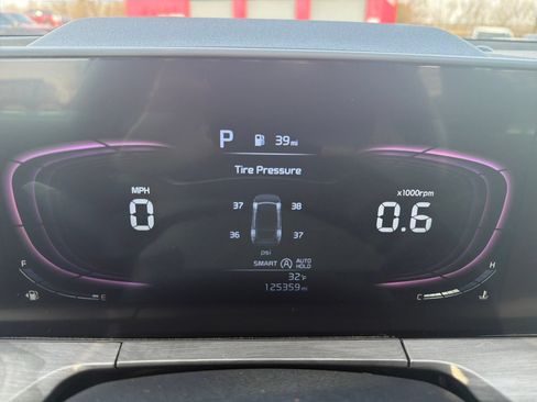 Used 2024 Kia Telluride EX X-Line AWD/4WD image 18