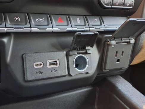 Used 2019 GMC Sierra 1500 SLT RWD image 8