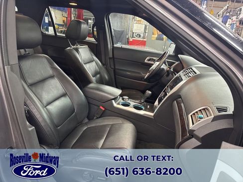 Used 2013 Ford Explorer Limited image 36