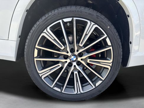 Used 2026 BMW X1 xDrive28i w/ Technology Package image 8