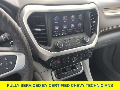Used 2023 GMC Acadia SLE w/ Driver Convenience Package FWD image 30