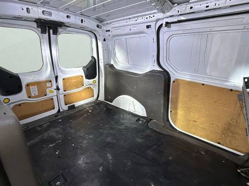 Used 2019 Ford Transit Connect XL image 29