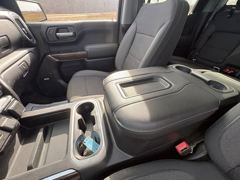 Used 2020 GMC Sierra 1500 Elevation w/ Elevation Value Package image 36