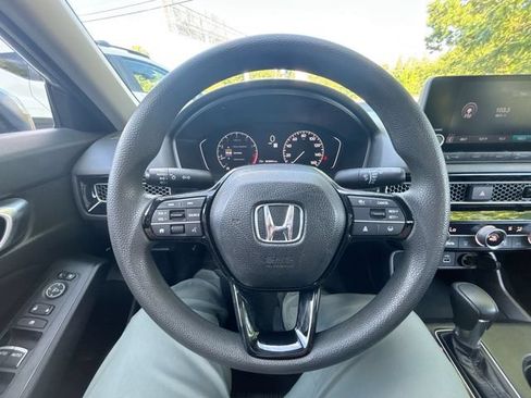 Used 2023 Honda Civic LX image 14