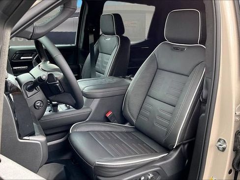 New 2026 GMC Sierra 1500 AT4X AWD/4WD image 10