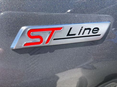 Certified 2025 Ford Explorer ST-Line w/ ST-Line Street Pack AWD/4WD image 8