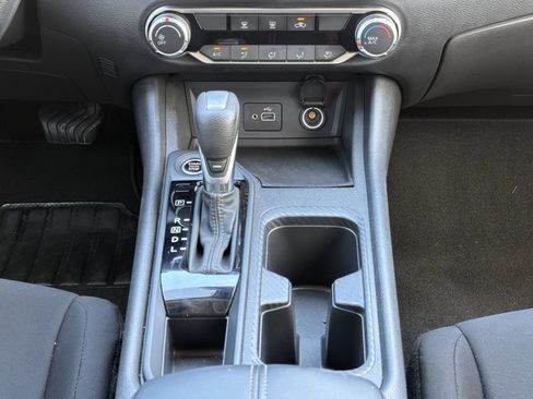 Used 2025 Nissan Sentra S FWD image 4