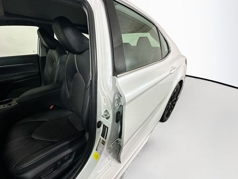 Used 2023 Toyota Camry XSE w/ Navigation Package image 12