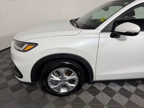 Used 2023 Honda HR-V LX image 12