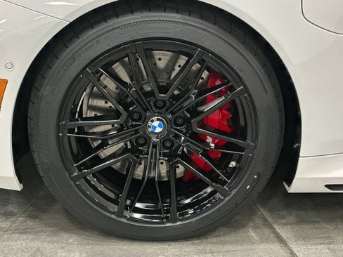 Used 2025 BMW M5 w/ Carbon Package AWD/4WD image 33