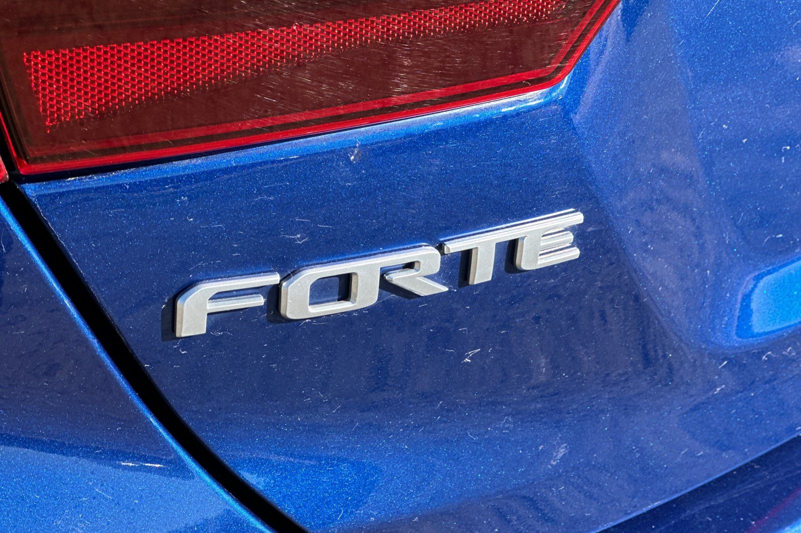 Used 2024 Kia Forte LXS FWD image 25