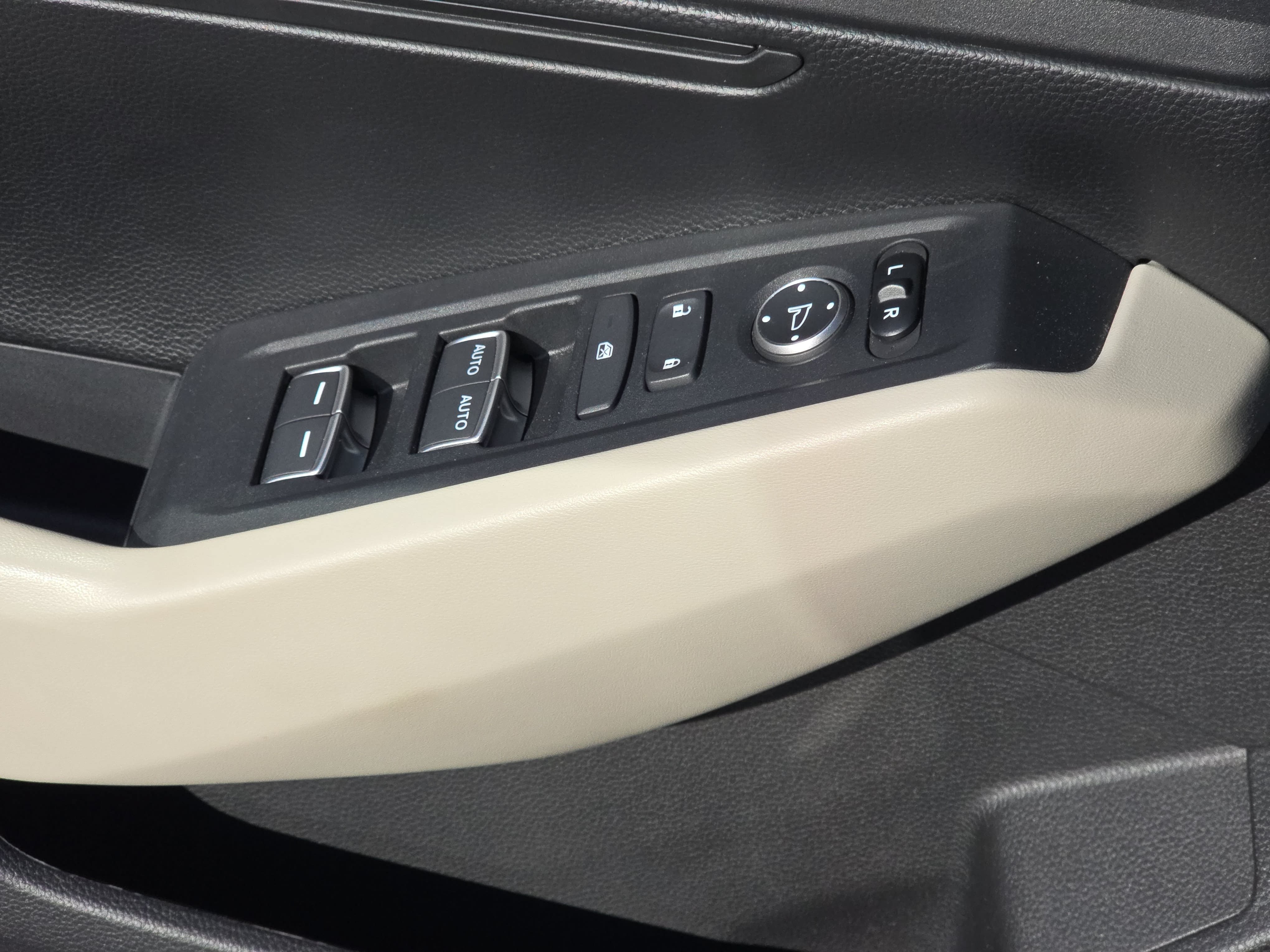 Used 2024 Honda Accord LX image 27