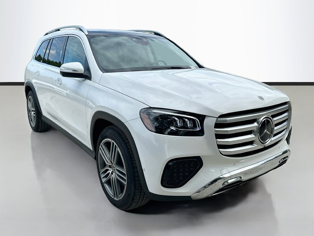 Certified 2026 Mercedes-Benz GLS 450 4MATIC image 3