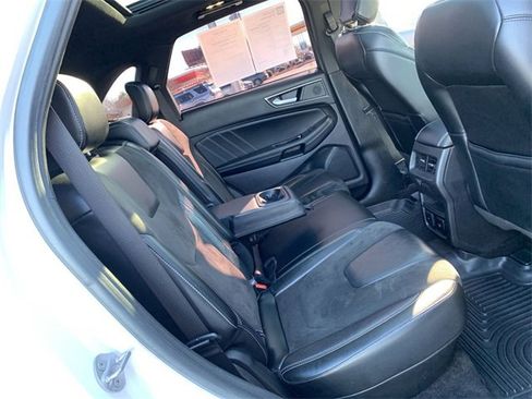 Used 2019 Ford Edge ST w/ Equipment Group 401A image 12