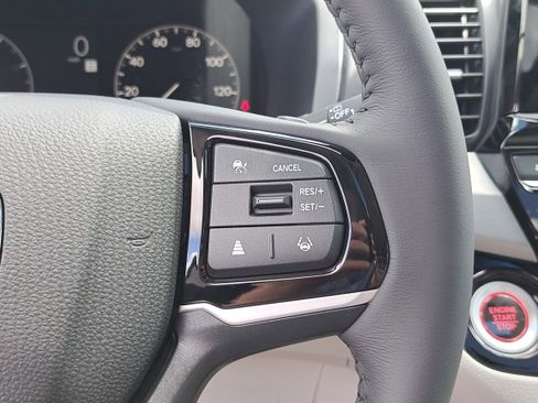 New 2026 Honda Odyssey Touring image 24