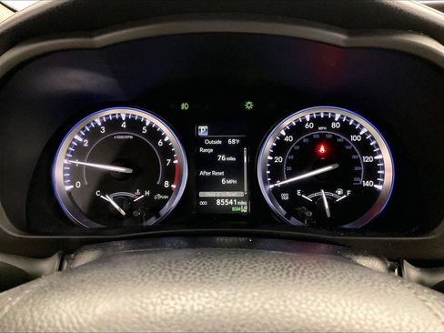 Used 2017 Toyota Highlander XLE w/ Protection Package #3 AWD/4WD image 25