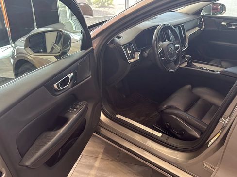 Used 2020 Volvo S60 T5 Inscription FWD image 14