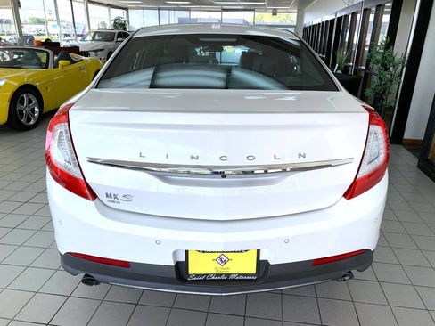 Used 2016 Lincoln MKS AWD w/ Equipment Group 101A image 6