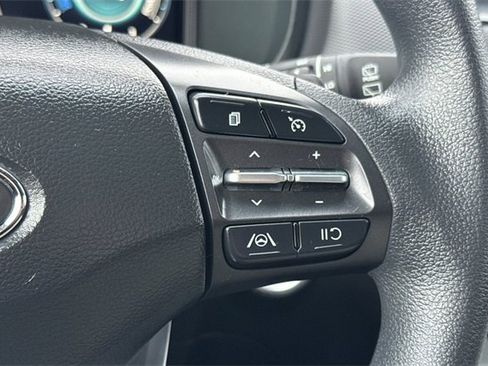 Certified 2023 Hyundai Kona SE image 31