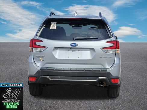 Used 2019 Subaru Forester Limited AWD/4WD image 17