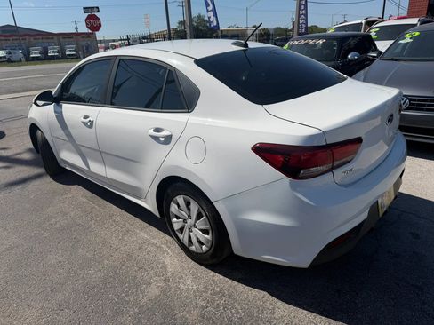 Used 2019 Kia Rio S FWD image 6