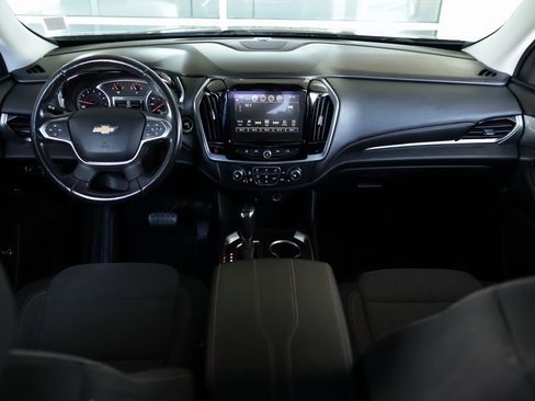 Used 2019 Chevrolet Traverse LT image 19