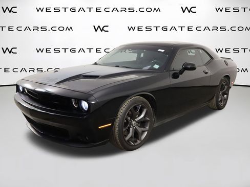 Used 2017 Dodge Challenger R/T w/ Cold Weather Group image 1