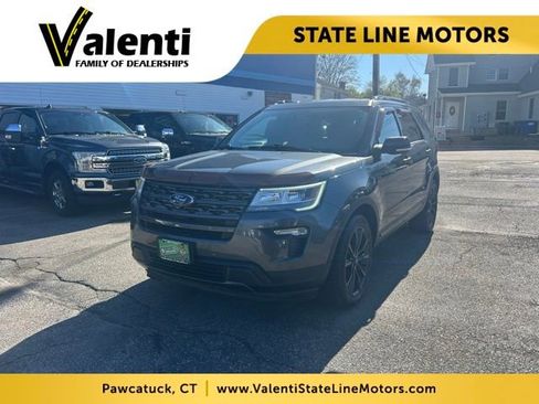 Used 2019 Ford Explorer XLT w/ Equipment Group 202A AWD/4WD image 1