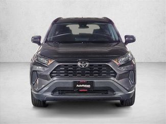 Used 2020 Toyota RAV4 LE video 2