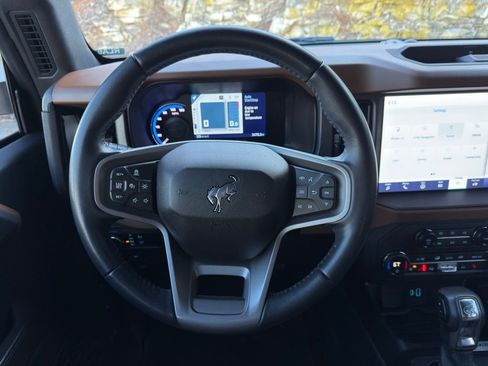 Certified 2024 Ford Bronco Outer Banks image 17