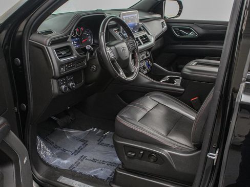 Used 2021 Chevrolet Suburban RST w/ Luxury Package AWD/4WD image 20