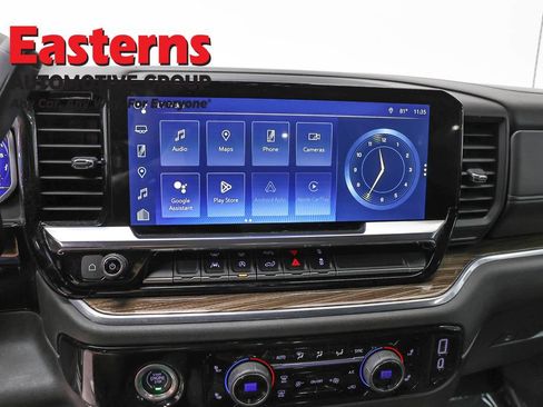 Used 2022 Chevrolet Silverado 1500 LT AWD/4WD image 12