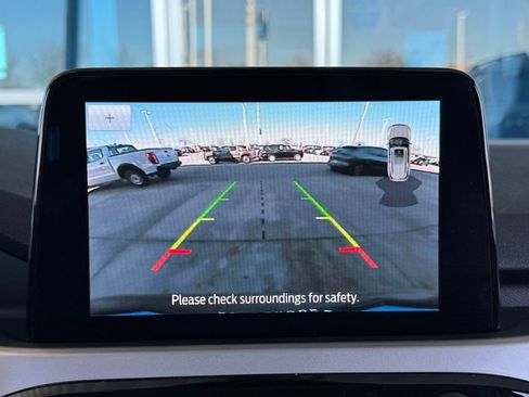 Used 2022 Ford Escape SEL image 19