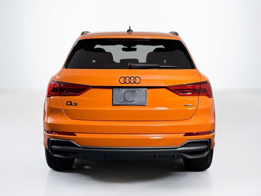 Certified 2025 Audi Q3 2.0T Premium w/ Convenience Package AWD/4WD image 4