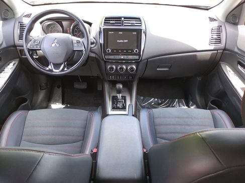 Used 2025 Mitsubishi Outlander Sport SE AWD/4WD image 15