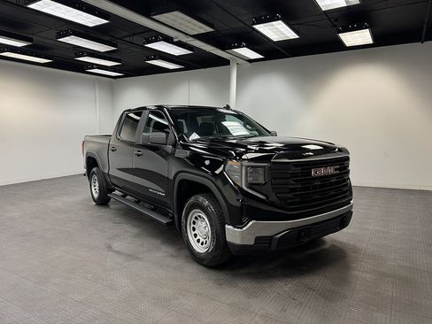 Used 2026 GMC Sierra 1500 Pro w/ Pro Value Package AWD/4WD image 1