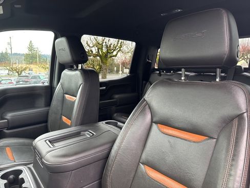 Used 2020 GMC Sierra 1500 AT4 w/ AT4 Premium Package image 16